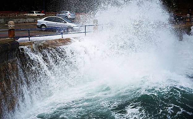 Alerta naranja para el Sábado Santo en Cantabria y riesgo de aludes en Picos