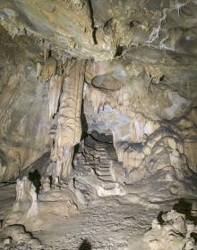 Imagen secundaria 2 - Las cuevas cántabras Auria y Hornos de la Peña, en el programa de TVE &#039;Arqueomanía&#039;