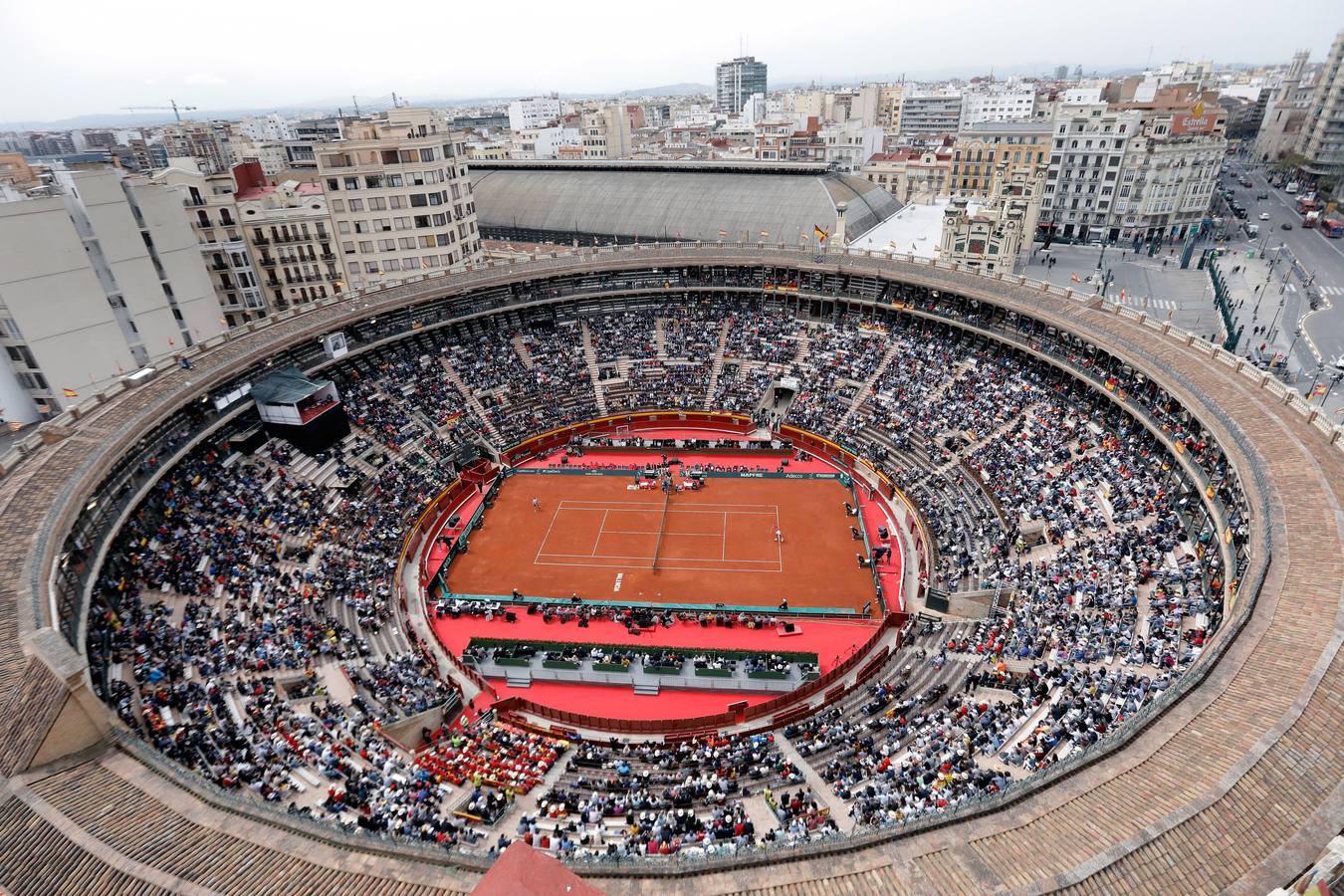 Rafa Nadal y Philipp Kohlschreiber, los protagonistas del segundo partido de la elminatoria de la Copa Davis entre España y Alemania. 