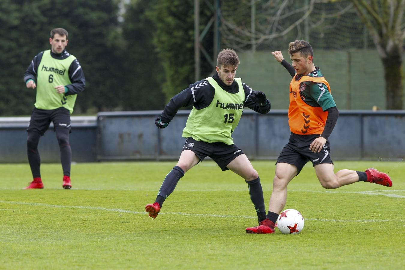 Fotos: El Racing prepara a conciencia el partido ante Osasuna B