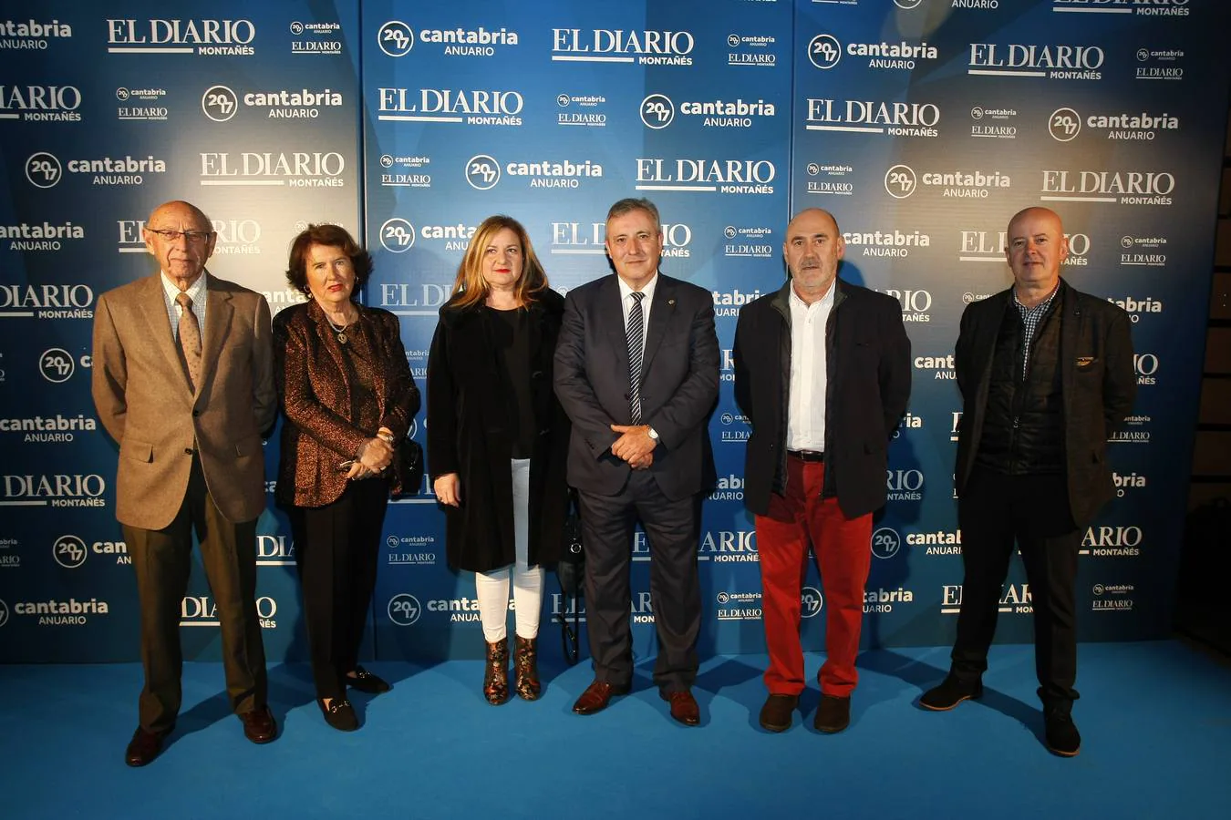 Amado Gutiérrez, Mercedes Mendoza, Carmen Robledo, Antonio Pérez, J. Vicente González e Ignacio del Castillo.