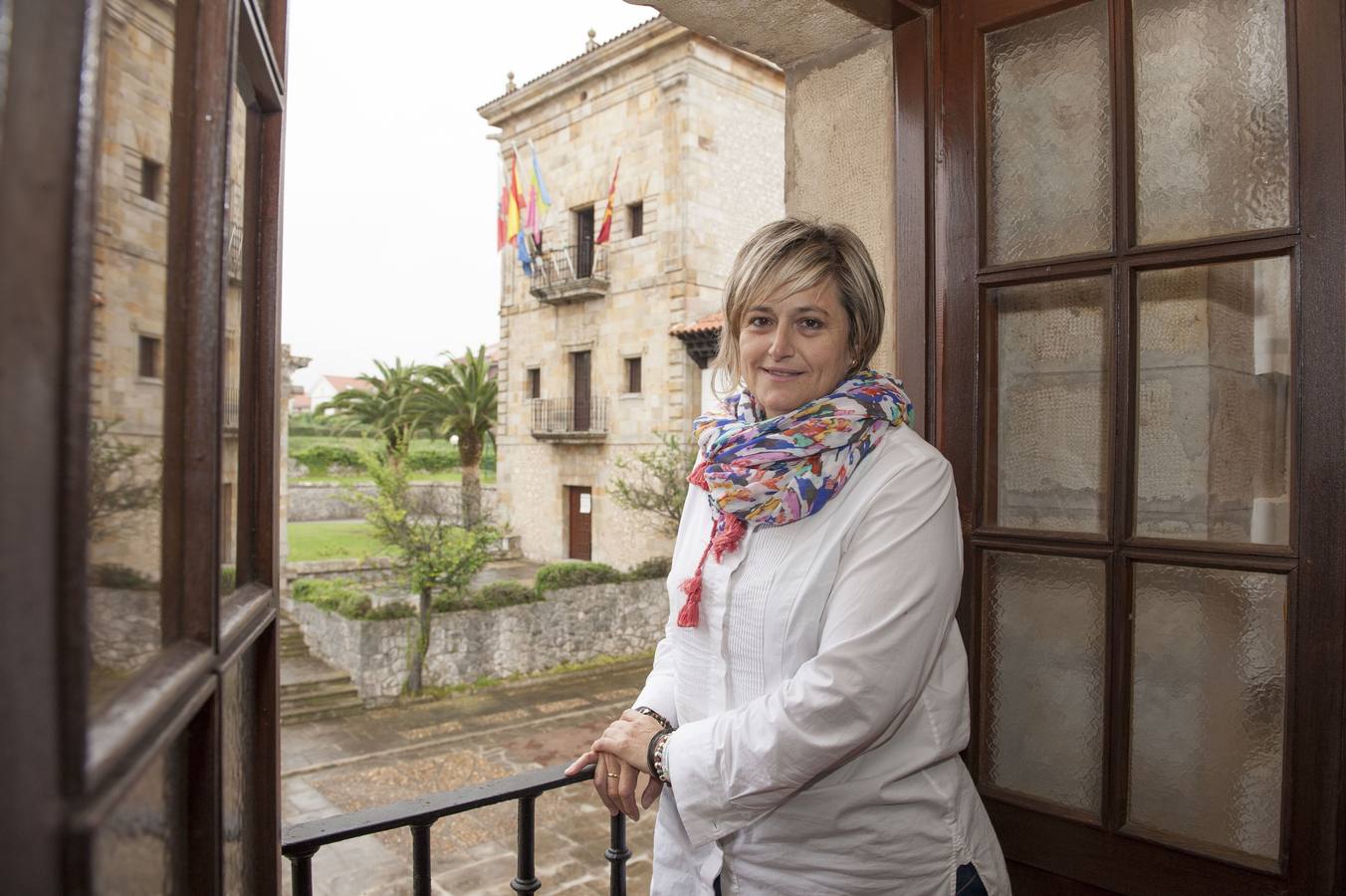 La alcaldesa de Camargo, Esther Bolado. 