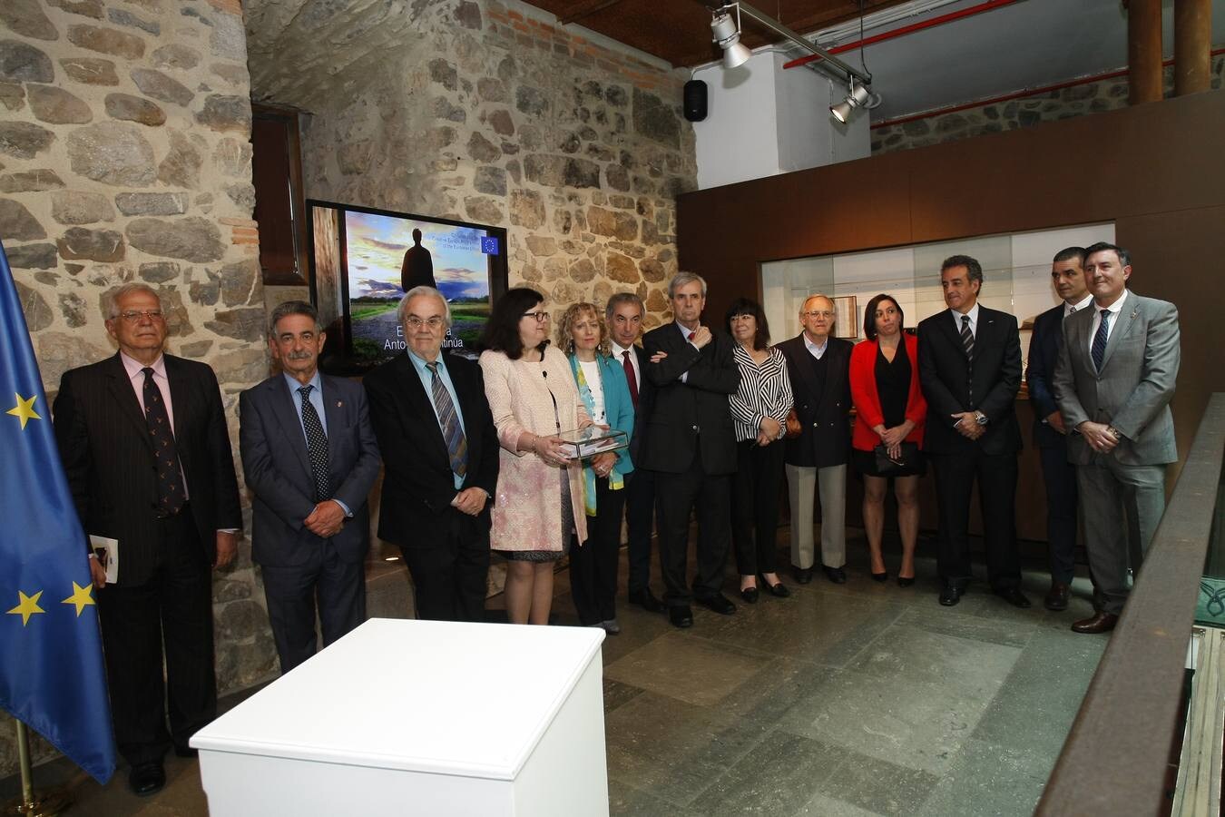 Fotos: Brorrel y Gutíérrez Aragón reciben los premios Beato en Potes