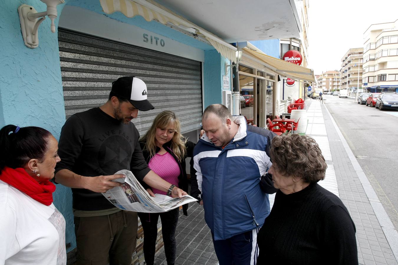 Fotos: Dos edificios, bajo la amenaza de ruina en Suances