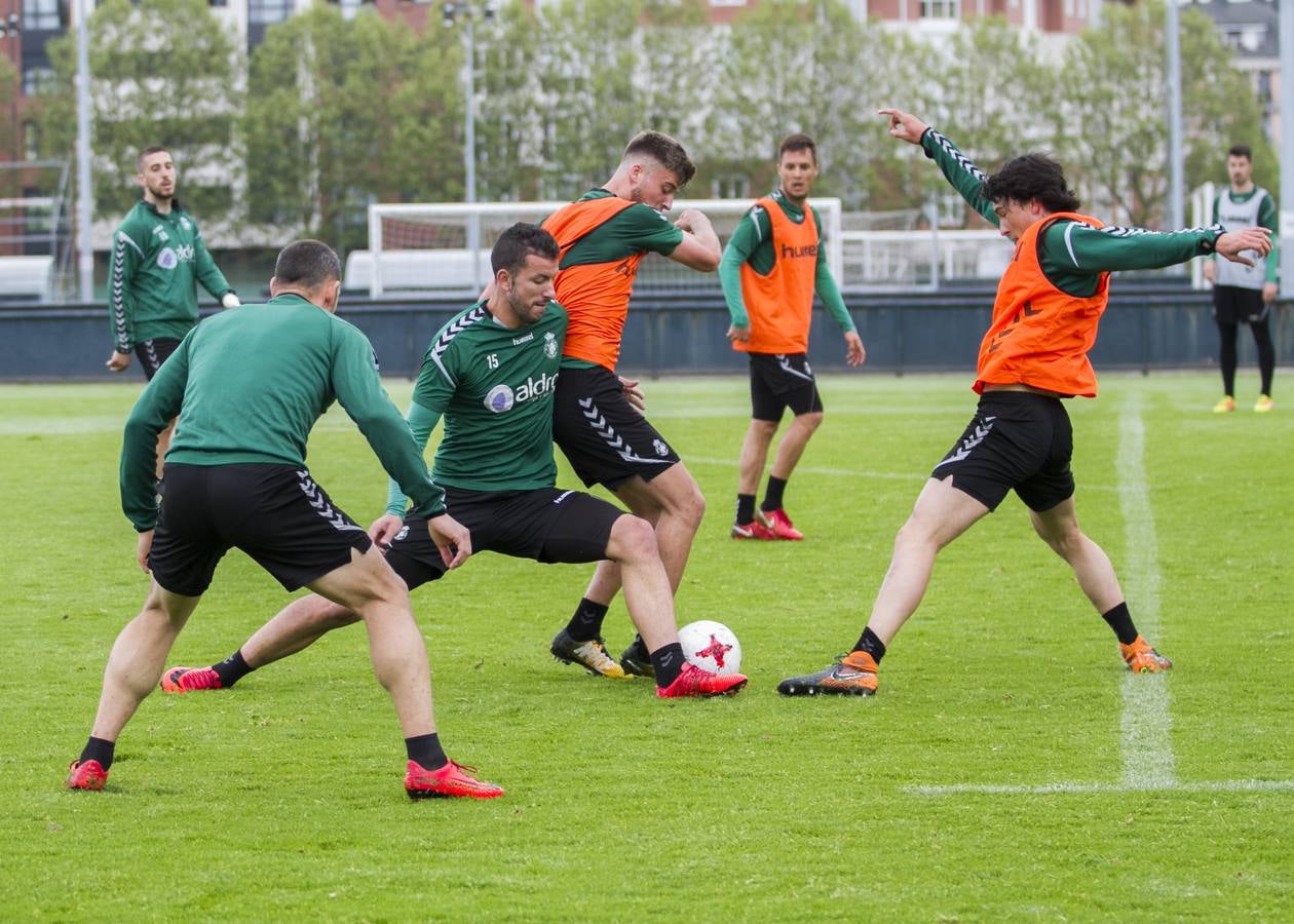 Fotos: El Racing prepara el partido de este domingo ante el UD Logroñés