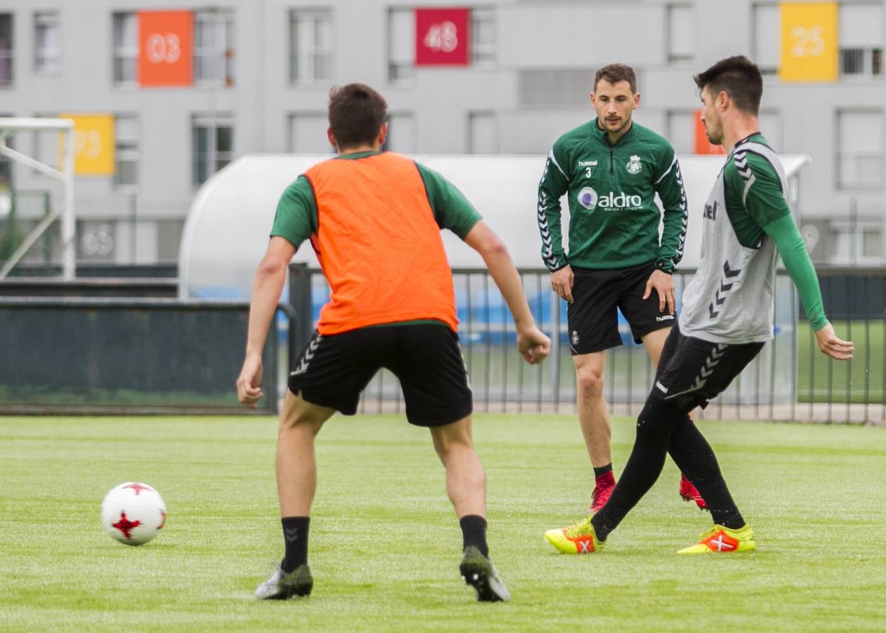 Fotos: El Racing prepara el partido de este domingo ante el UD Logroñés