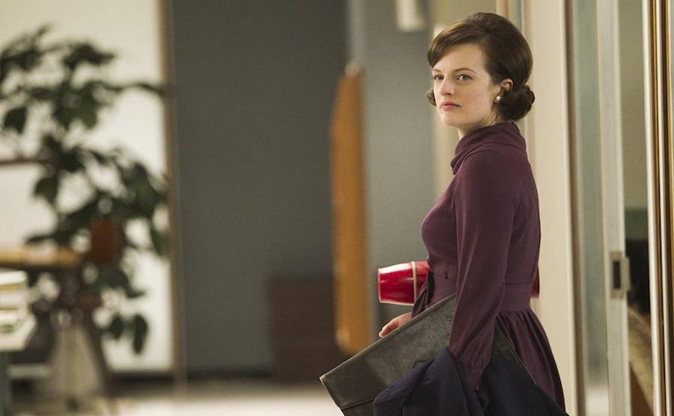 Elisabeth Moss en una escena 'Mad Men' (2007).