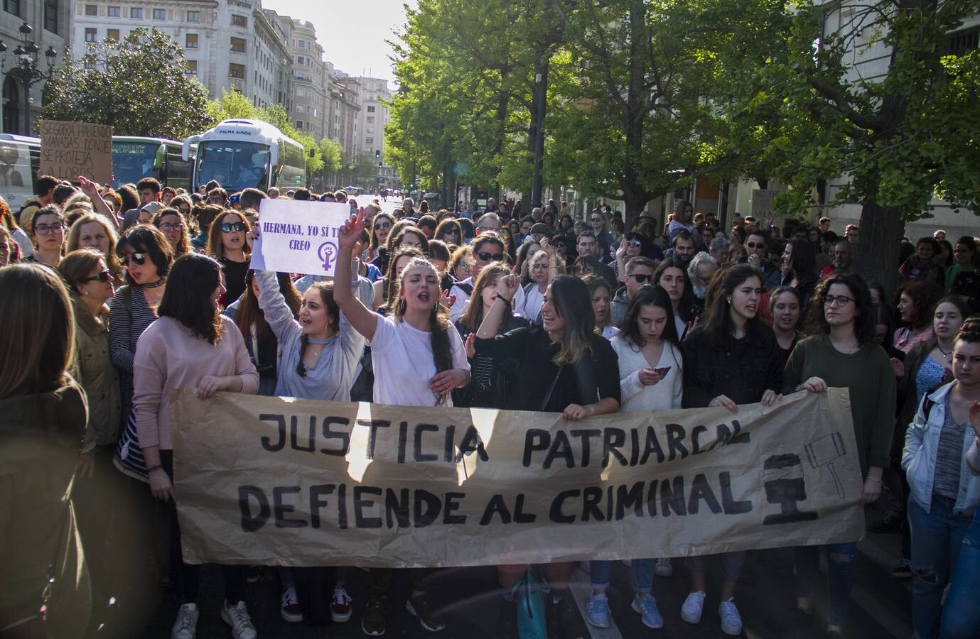 Fotos: Manifestación en Santander contra la sentencia de &#039;La manada&#039;