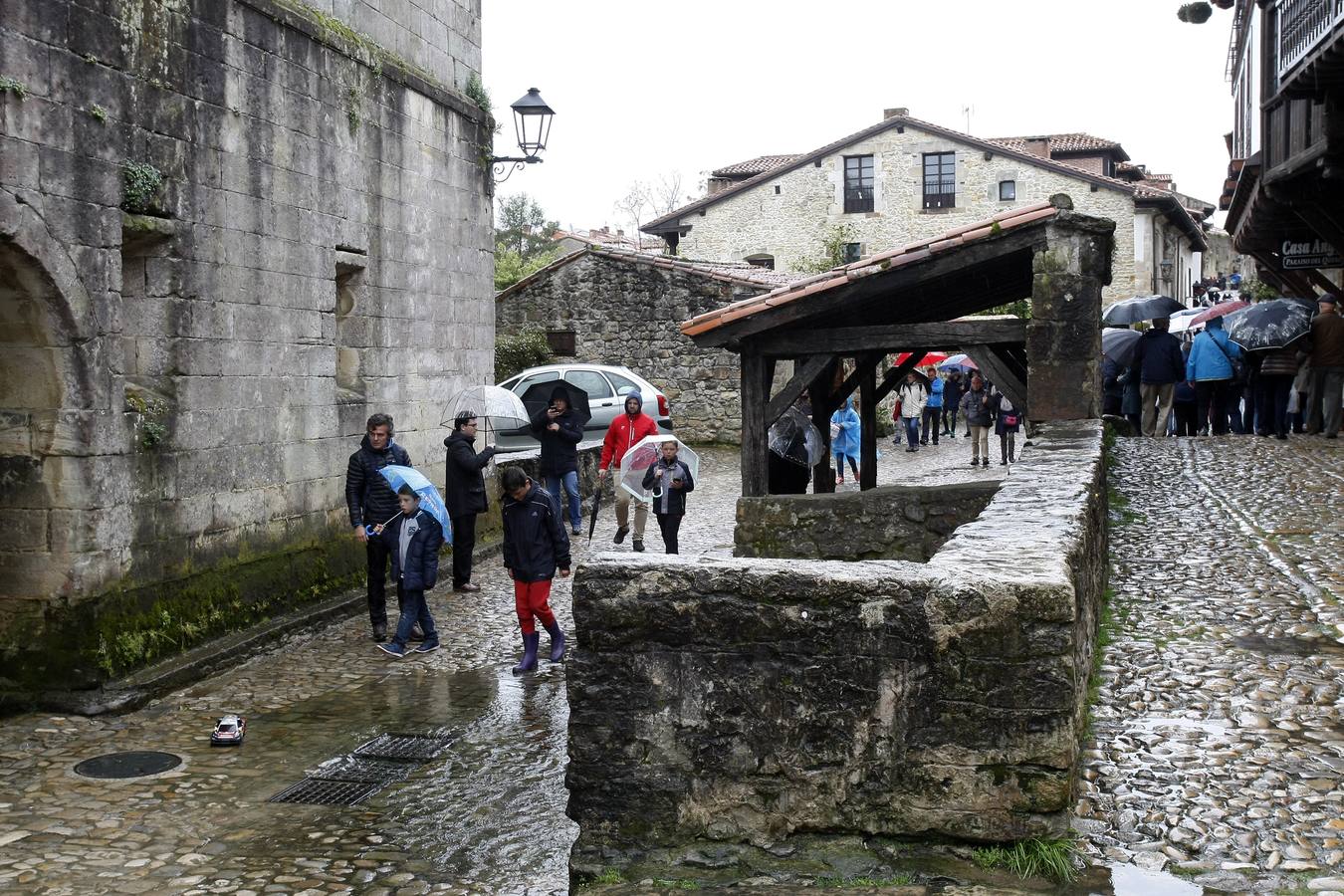 Fotos: La lluvia no da tregua a Cantabria