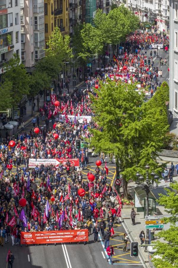 Fotos: Manifestación del Primero de Mayo en Santander