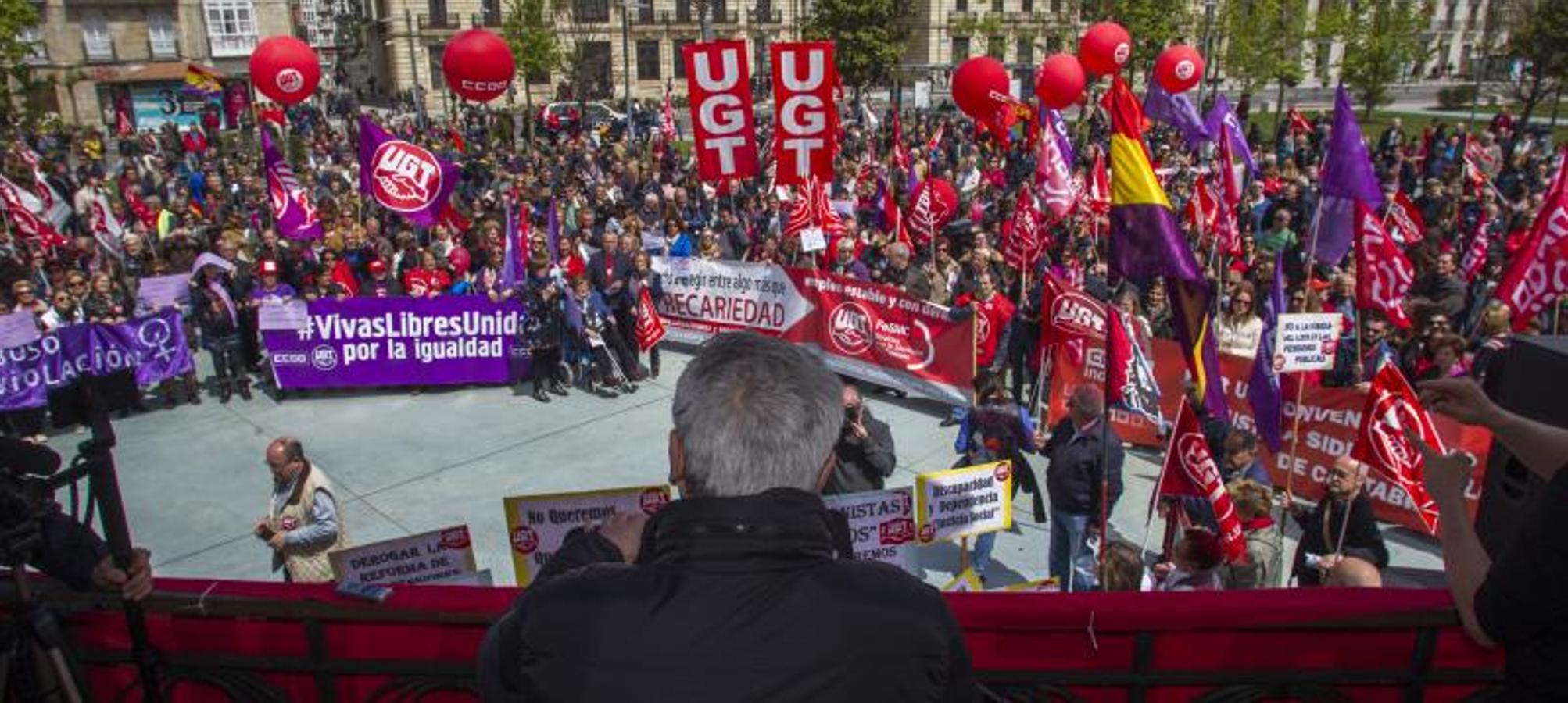 Fotos: Manifestación del Primero de Mayo en Santander