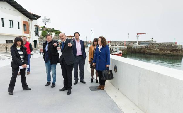 El puerto de Comillas estrena mirador