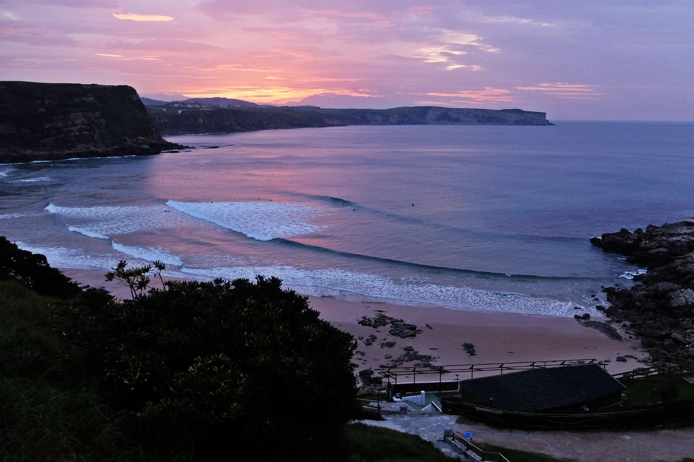 Playa de Los Locos (Suances).