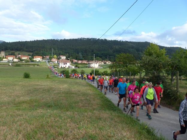 Ruta a la Balconada del Cerreo (Rasines).