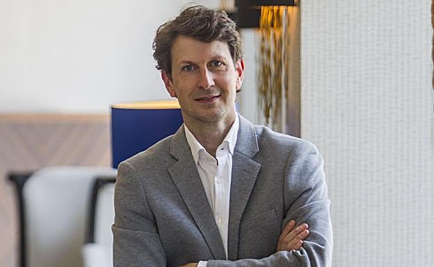 Jochen Müller, representante de la Comisión Europea, ayer en el Hotel Bahía.