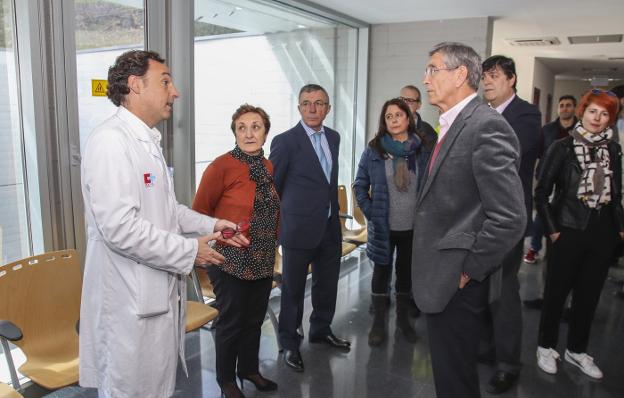 Pablo González, María Luisa Real, Julián Pérez, Virginia Losada, Ángel Díaz Munío y Ánder Larrazabal.