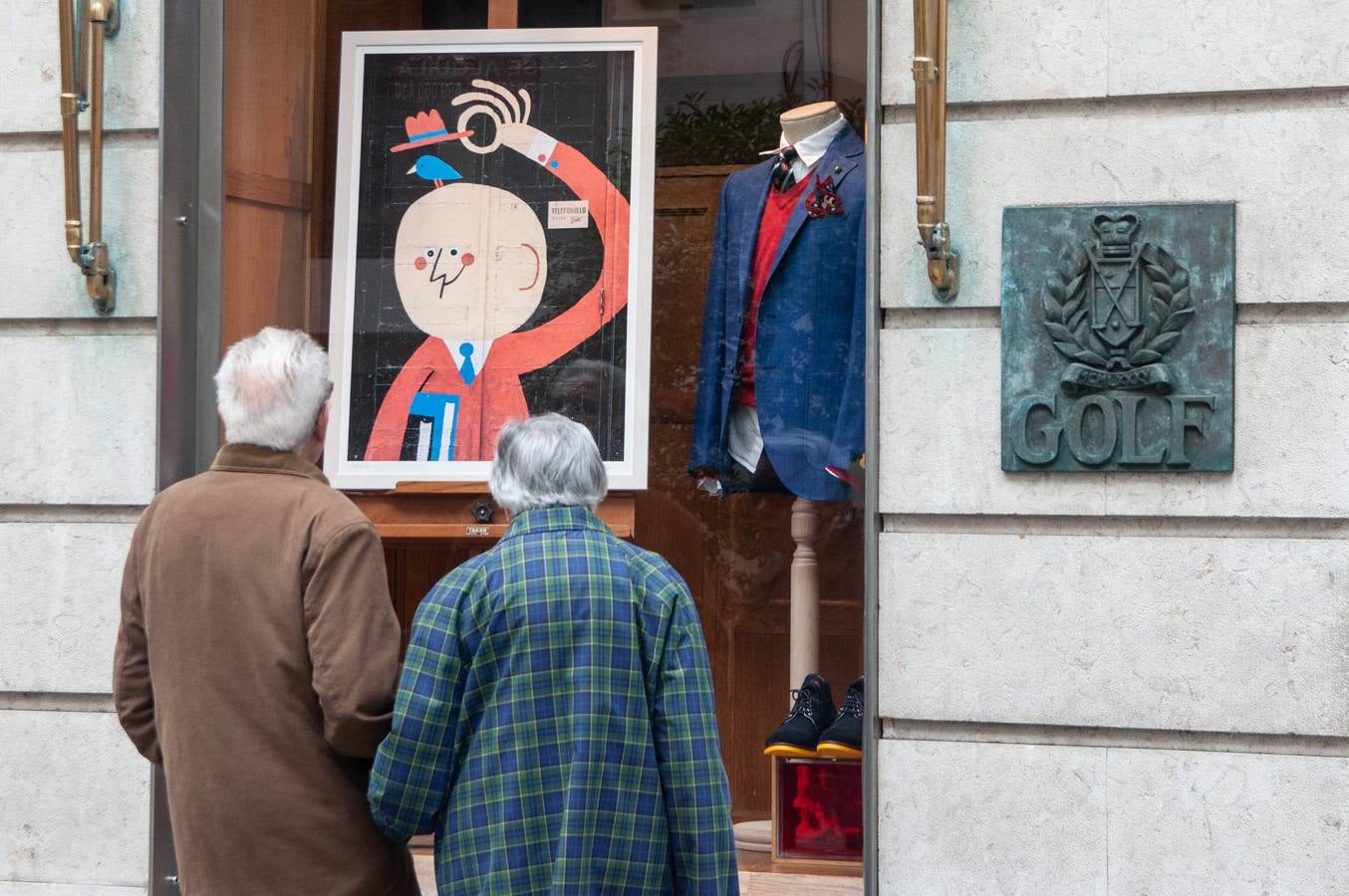 TIENDA: Golf, Plaza del Príncipe ARTISTA: Luis Otí