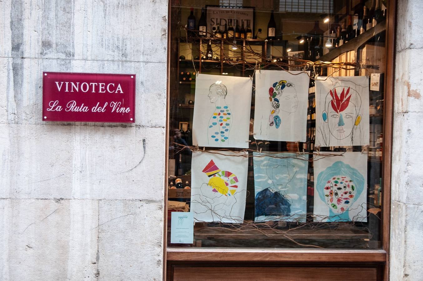 TIENDA: La Ruta del Vino, c/ Arrabal ARTISTA: MO Gutiérrez Serna