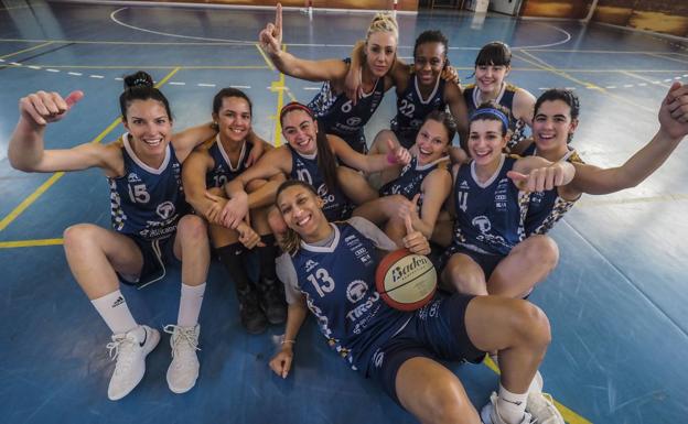 Las jugadoras del Tirso Igualatorio