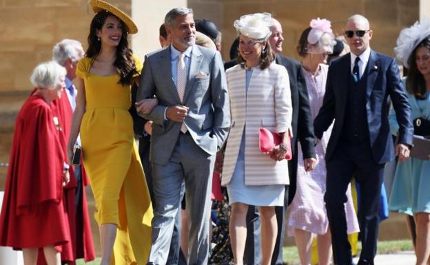 George Clooney, junto a su esposa, Amal.