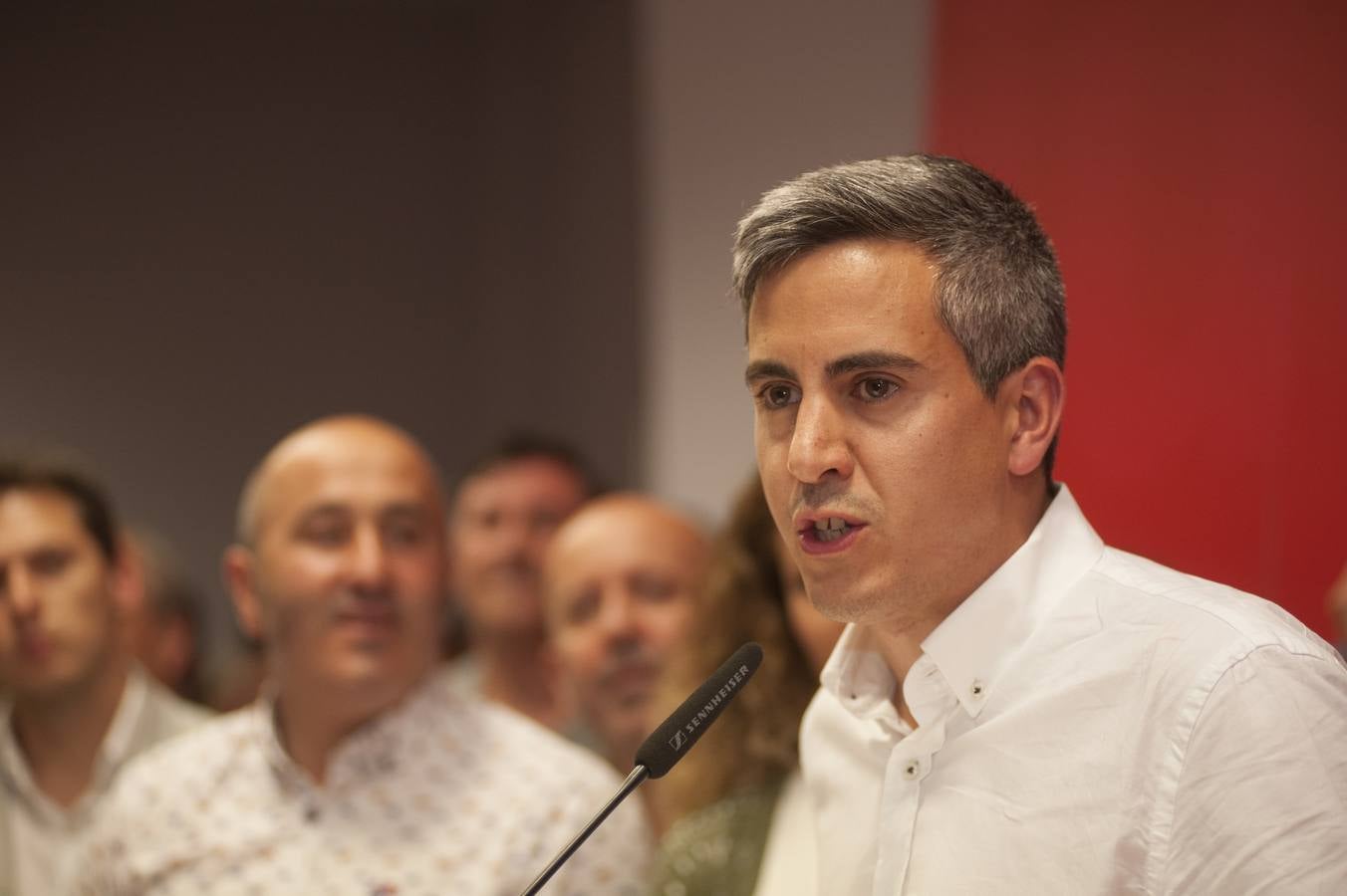 Fotos: Zuloaga vence en las primarias del PSOE en Cantabria