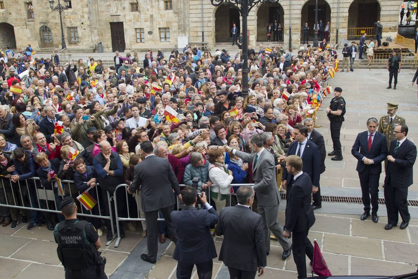 Fotos: Visita del Rey Felipe VI a Reinosa