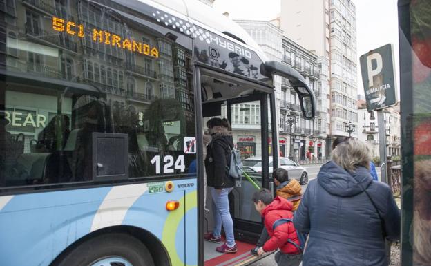 Consumidores pide restablecer las líneas anteriores al MetroTUS «por el bien de la ciudad»