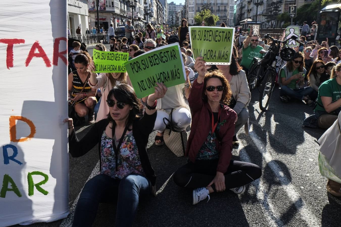 Fotos: Protesta de los profesores en Santander en esta jornada de huelga