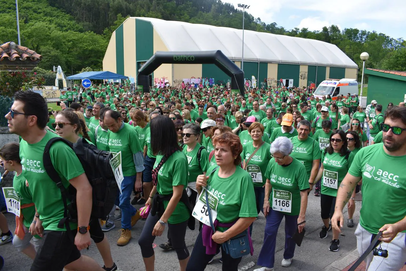 Fotos: Multitudinaria marcha contra el cáncer celebrada en Cartes