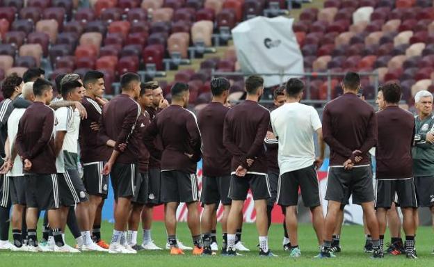 Entrenador de la selección mexicana en Moscú.