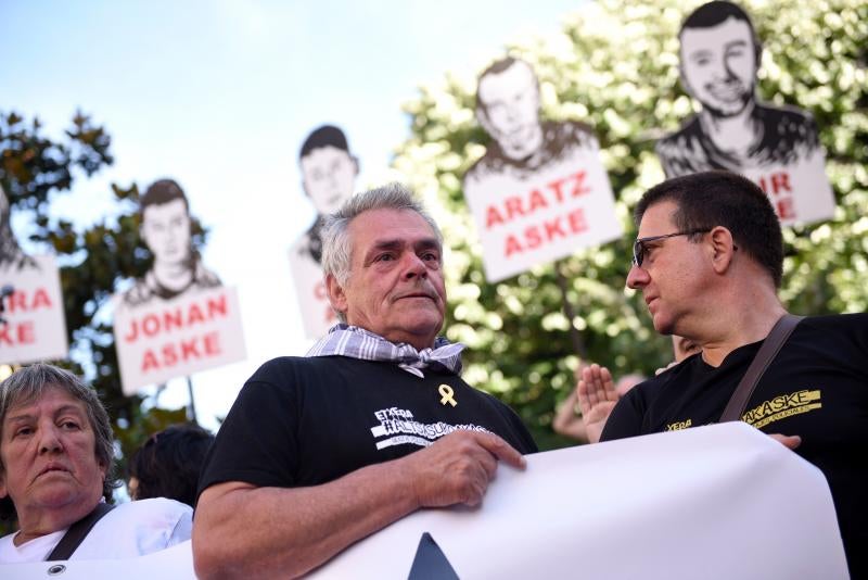 Fotos: Miles de personas protestan en Pamplona contra la sentencia impuesta a los ocho jóvenes por la agresión de Alsasua