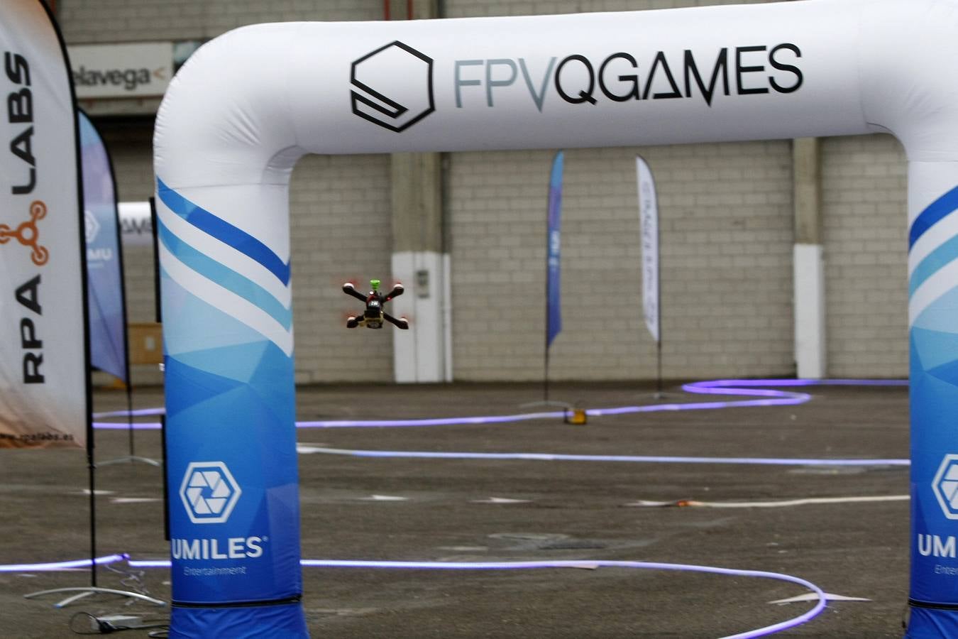 Fotos: Carrera de drones en Torrelavega