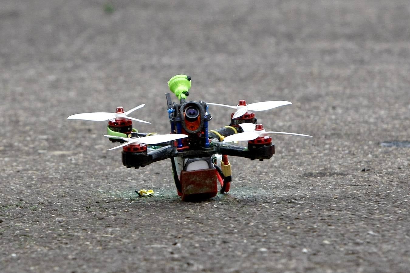 Fotos: Carrera de drones en Torrelavega