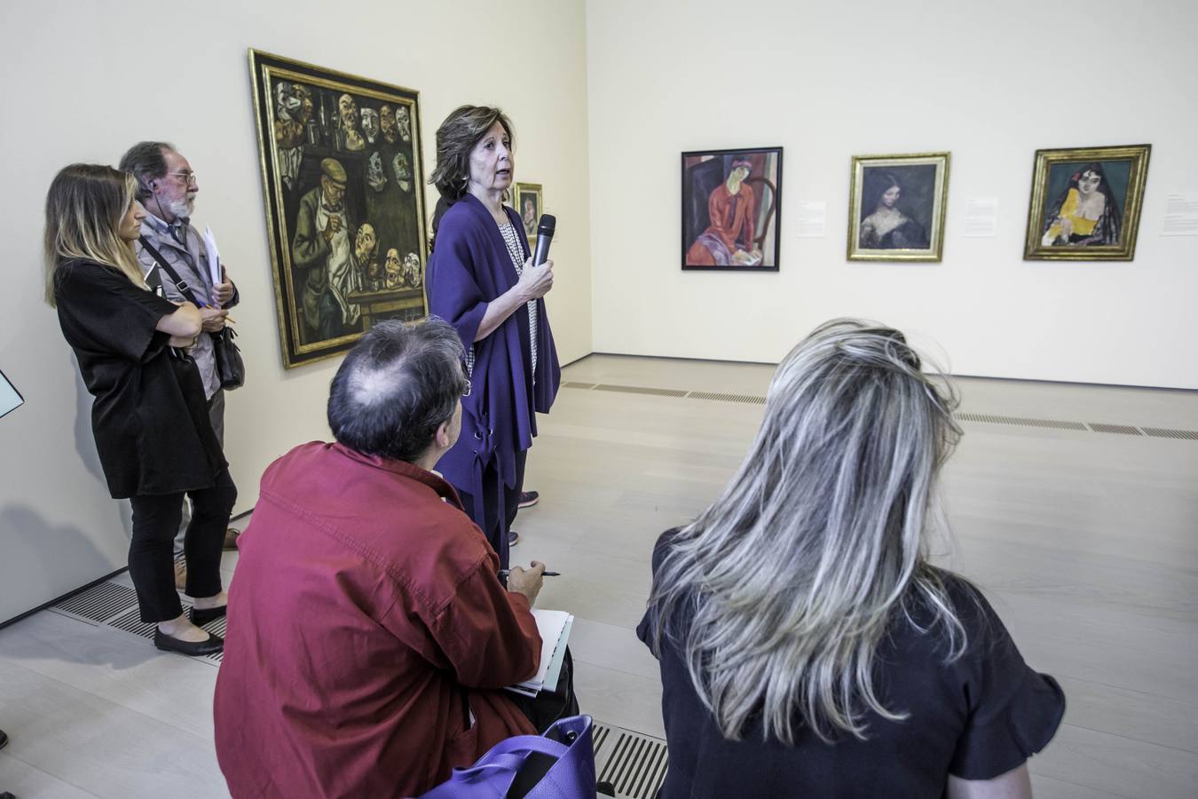 El Centro Botí inaugura dos nuevas muestras, uno sobre retratos con obras cedidas por Jaime Botín, y otra colectiva -'Paisaje reconfigurado'- con fondos de la Fundación