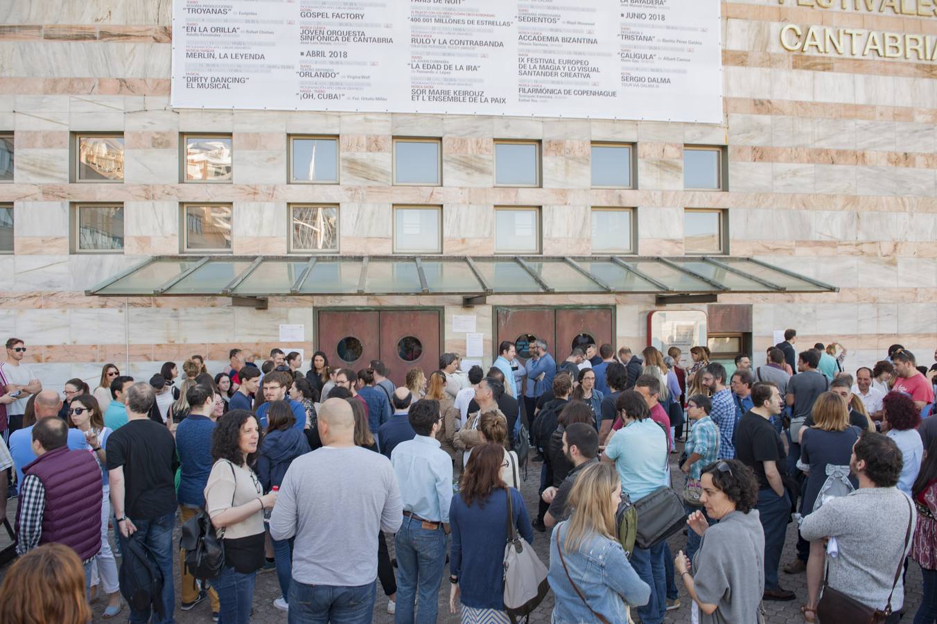 Fotos: Opositores de Geografía e Historia, en el Palacio de Festivales