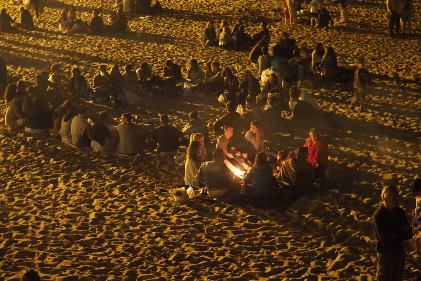 Fotos: Así fue la noche de San Juan en Cantabria