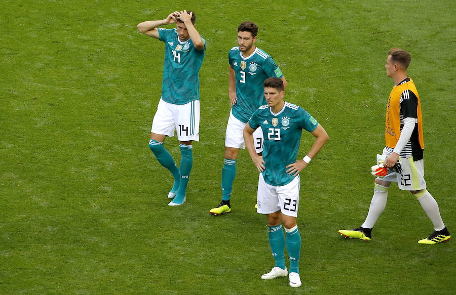 Corea del Sur venció a Alemania por 2-0 y selló el adiós de la campeona en Brasil al Mundial de Rusia.