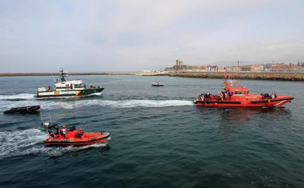 Aumentan hasta 139 los inmigrantes rescatados hoy en el Estrecho