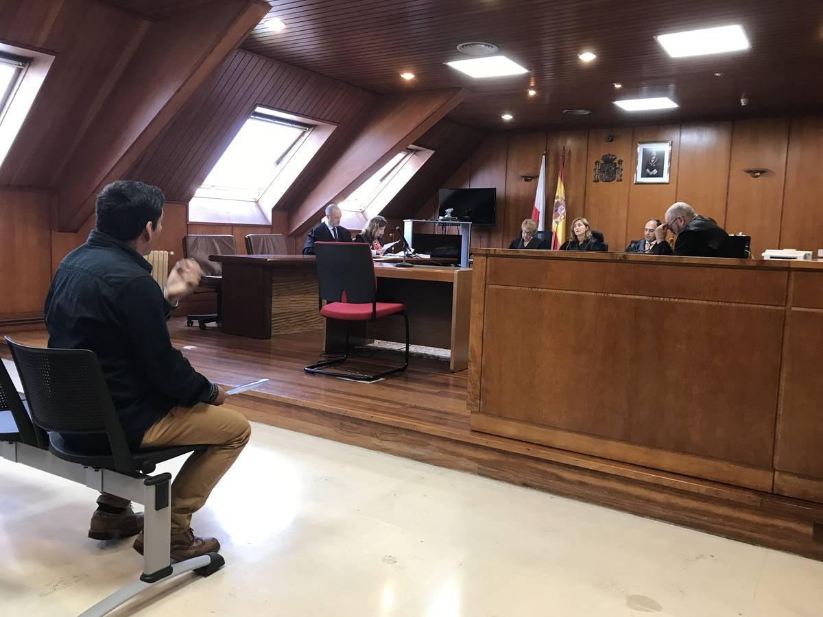 El acusado de abusar de su sobrina dice que tenía una «relación normal» con la menor