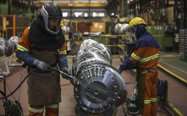 Cantabria sigue a la cabeza del aumento de la producción industrial en mayo