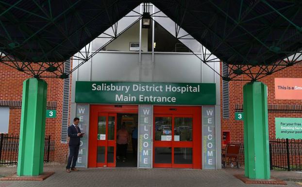 Entrada al hospital de Salisbury. 
