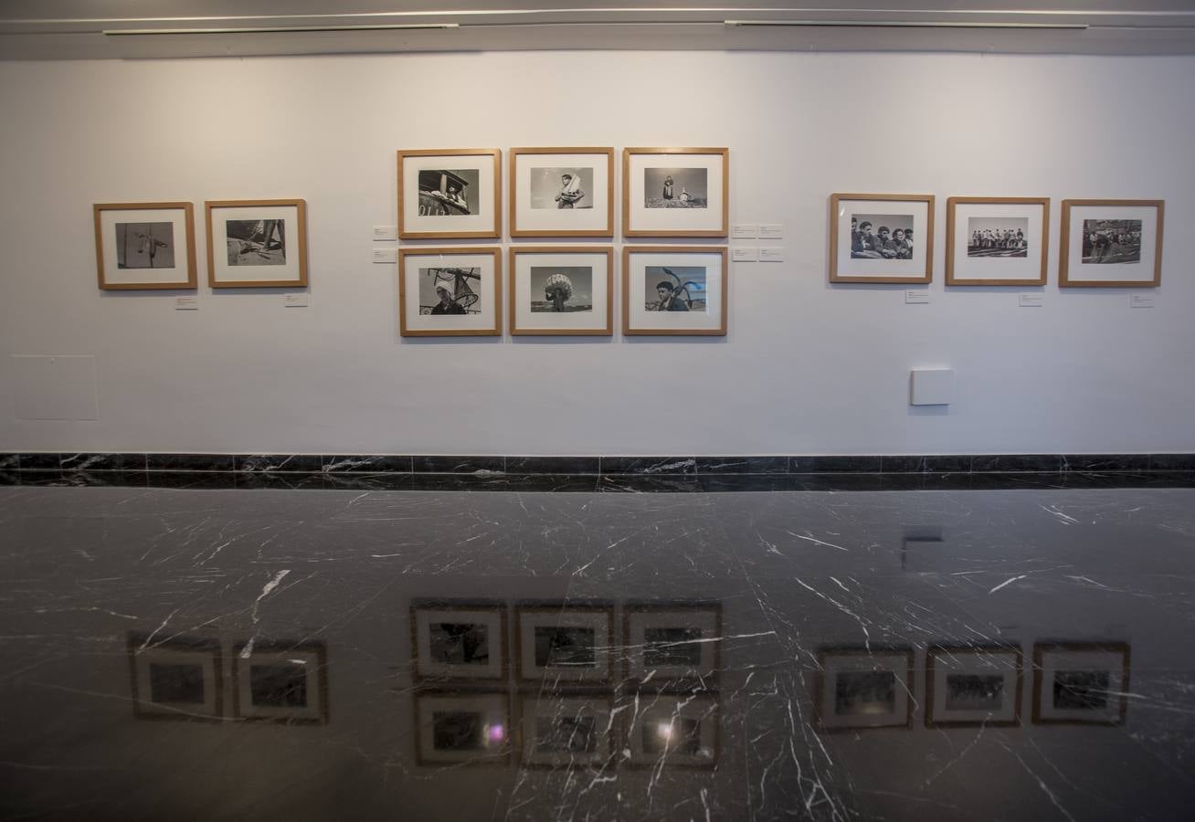 Fotos: Una exposición fotográfica recuerda el trabajo de los marineros gallegos de los años 30