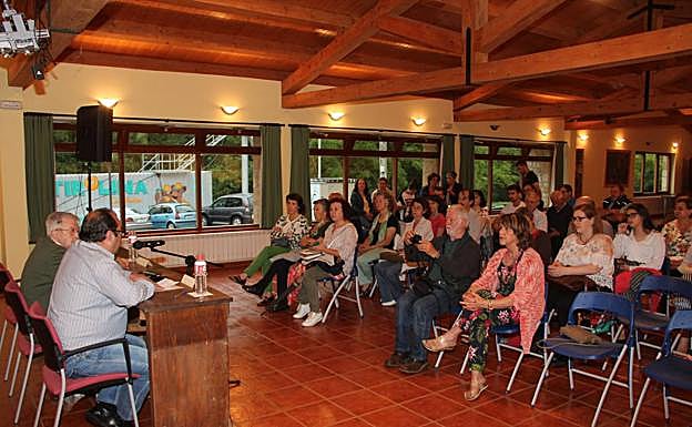 Camaleño inicia un ciclo de conferencias para conmemorar los 1.300 años del Rey Pelayo