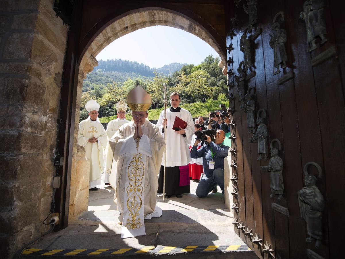 Apertura de la Puerta del perdón durante el último Año Santo.