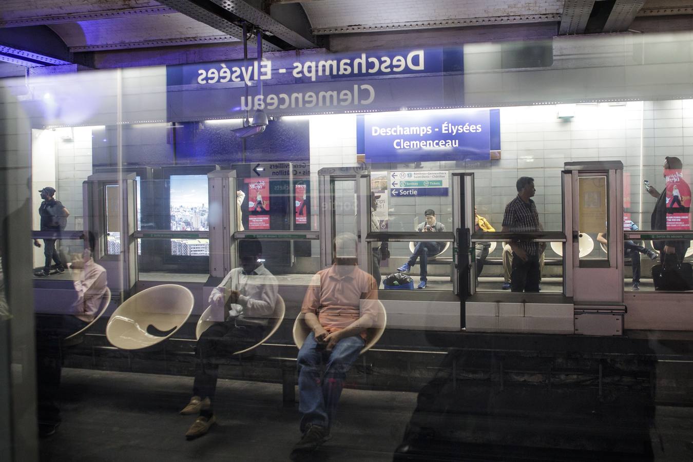 El Metro de PArís ha cambiado por un día el nombre de sus estaciones apra honrar a los campeones del mundo