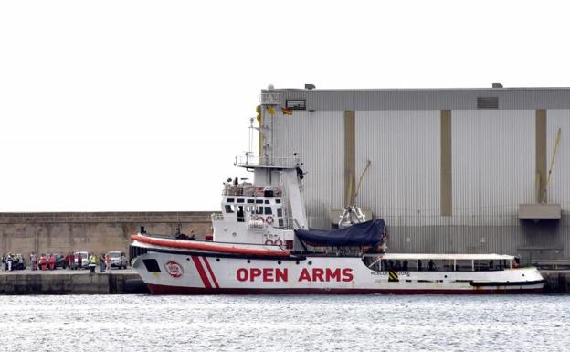 El barco 'Open Arms' en el puerto de Palma.
