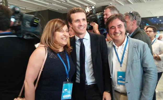 Buruaga, Casado y Movellán, antes del final del recuento. 