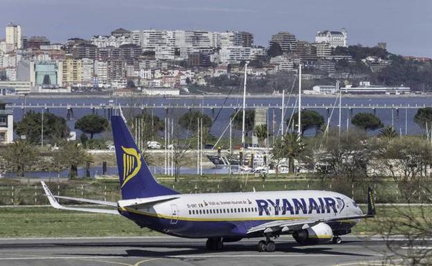 La huelga en Ryanair afecta mañana a las conexiones con Bruselas y Barcelona