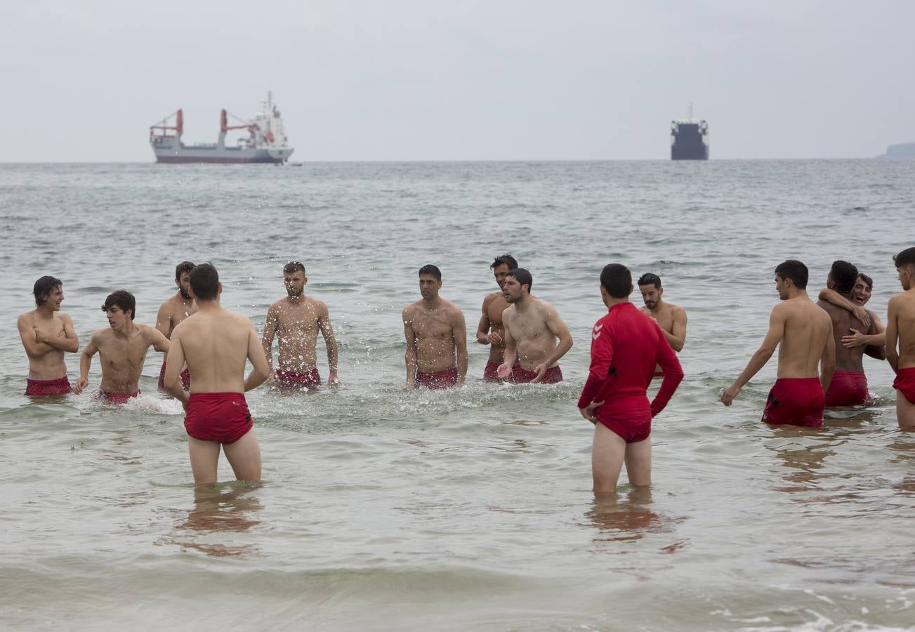 Fotos: El Racing entrena en la Segunda de El Sardinero