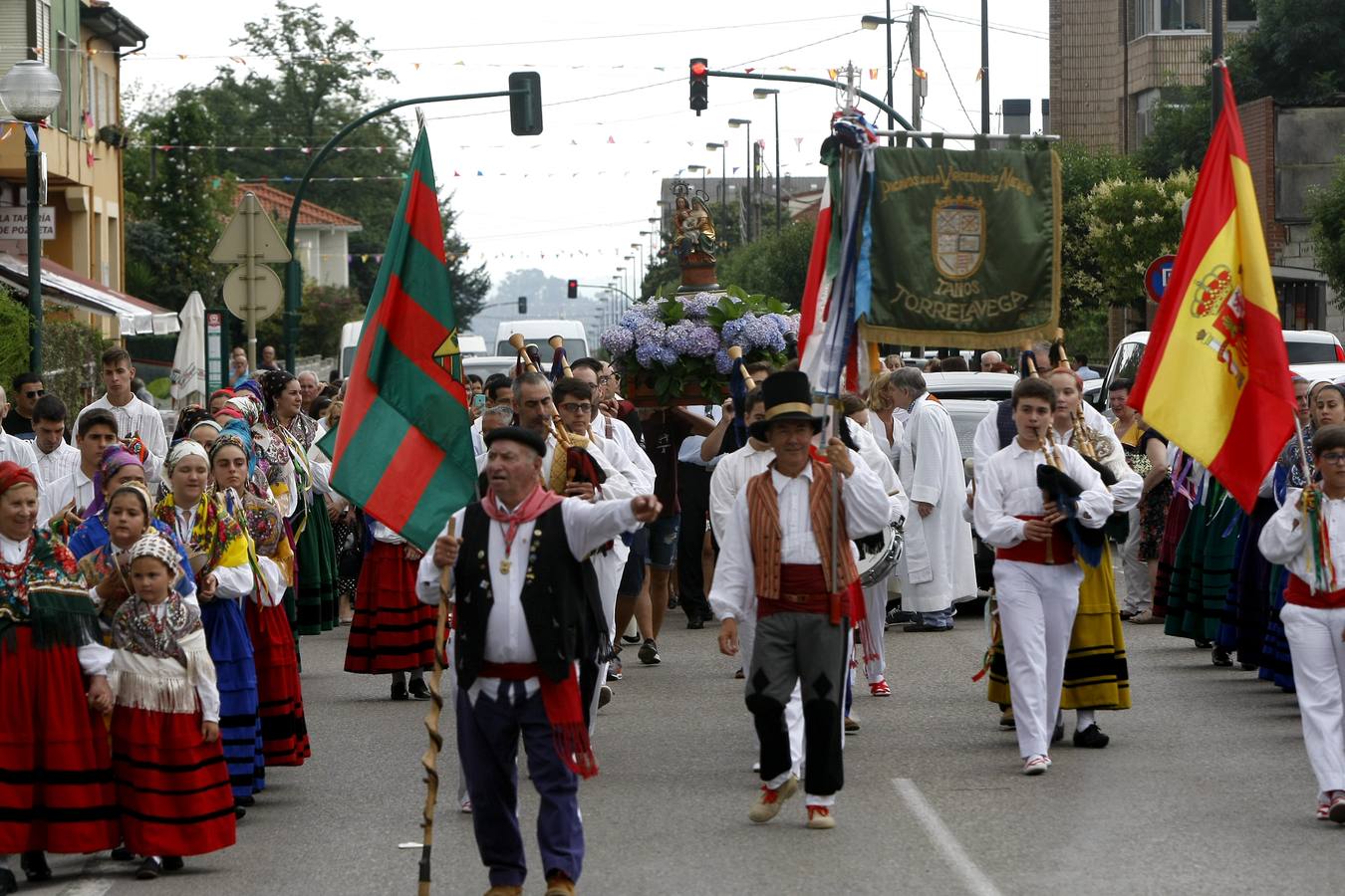 Fotos: El pueblo de Tanos honra a su patrona Santa Ana